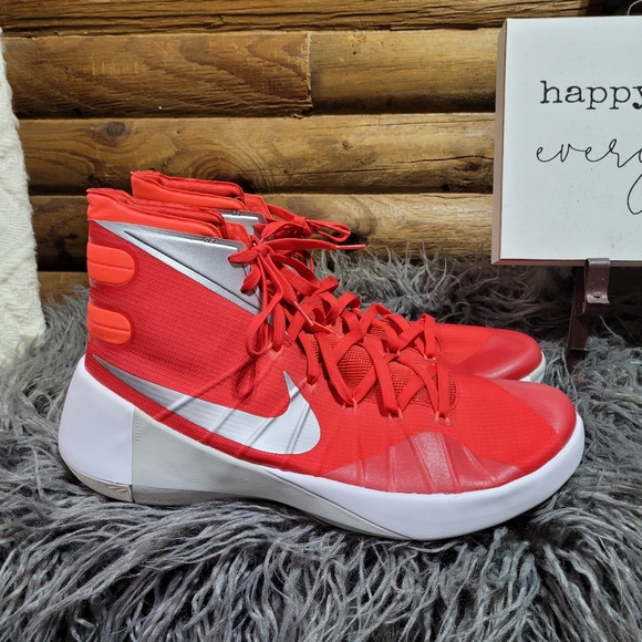 hyperdunk 2015 red